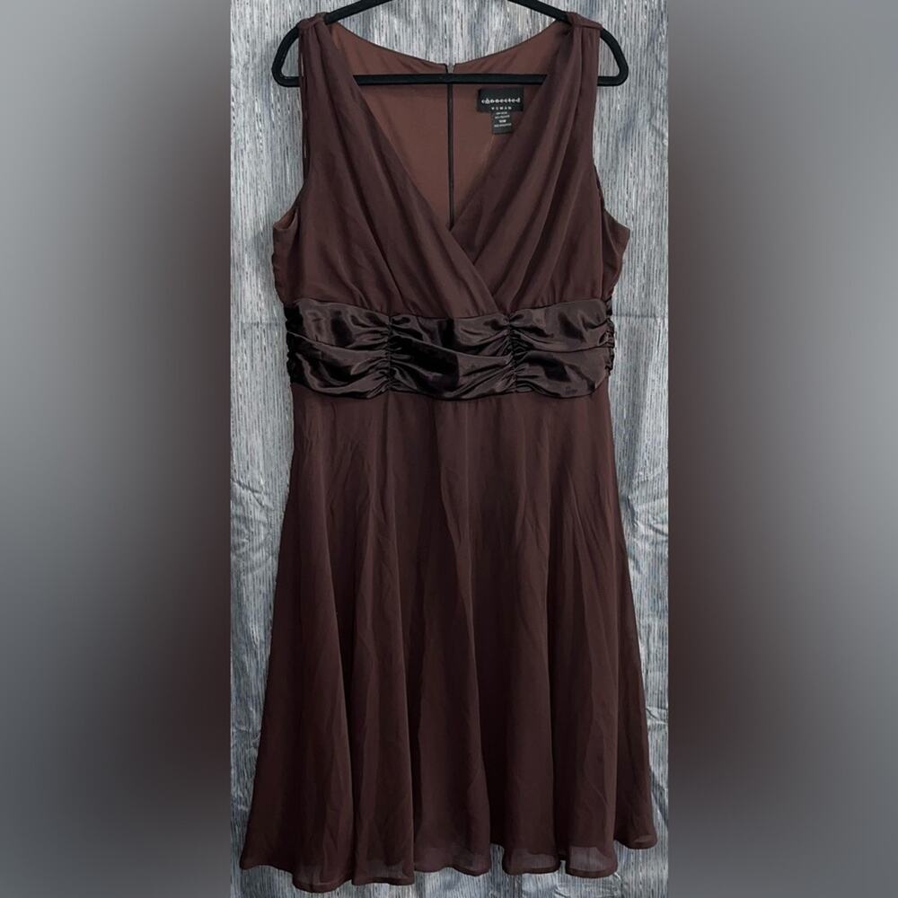 Vintage Connected Woman Brown V-Neck Satin Ruched A-Line Midi Dress 22” P2P